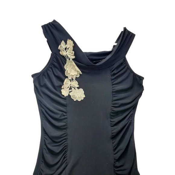 STUDIO Y Shirt Women's Dress Tank Top Gathered Sides, Floral Applique Black Med. - Picture 2 of 6